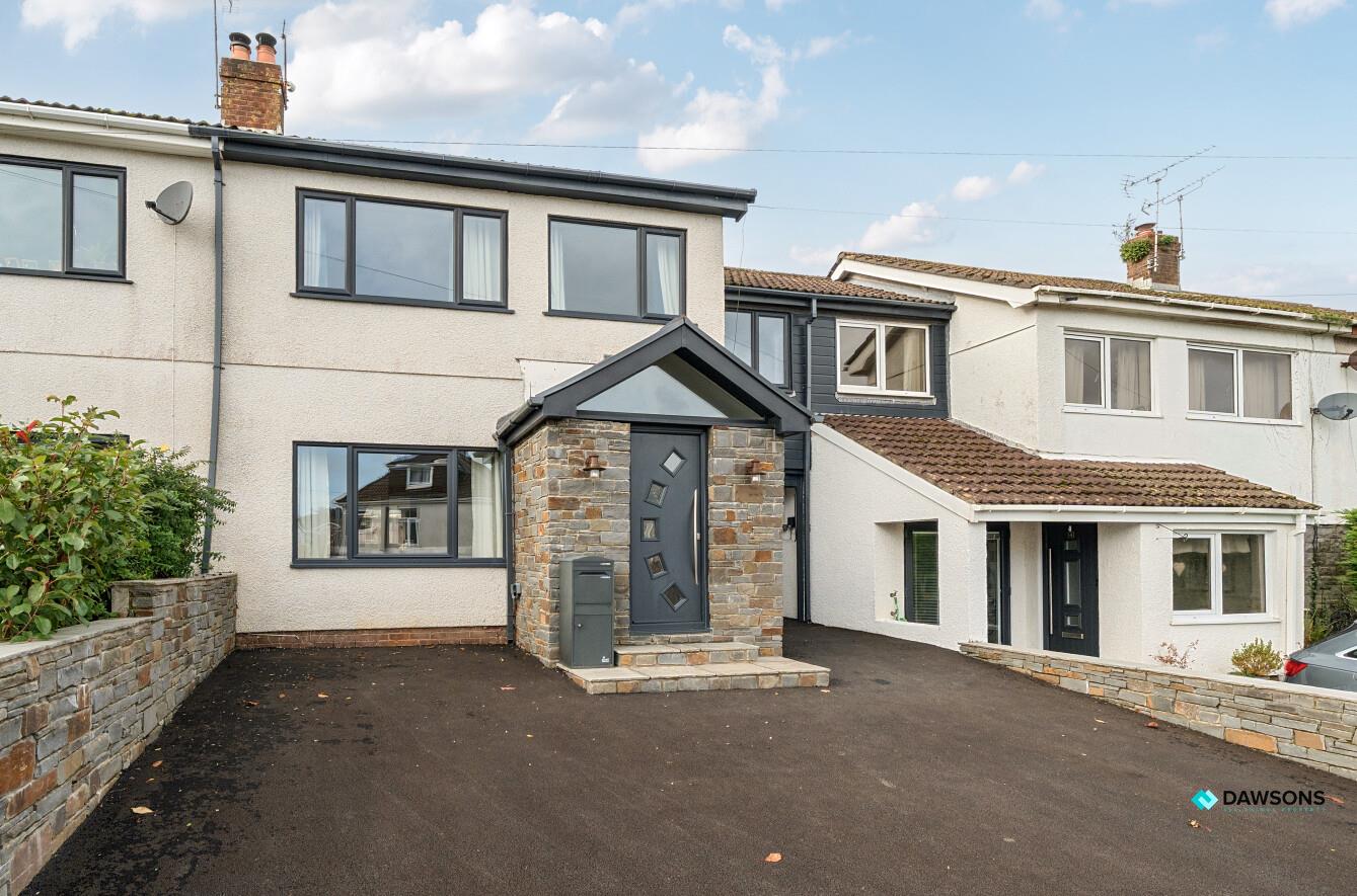 Three Cliffs Drive, Southgate, Swansea, SA3 2BN